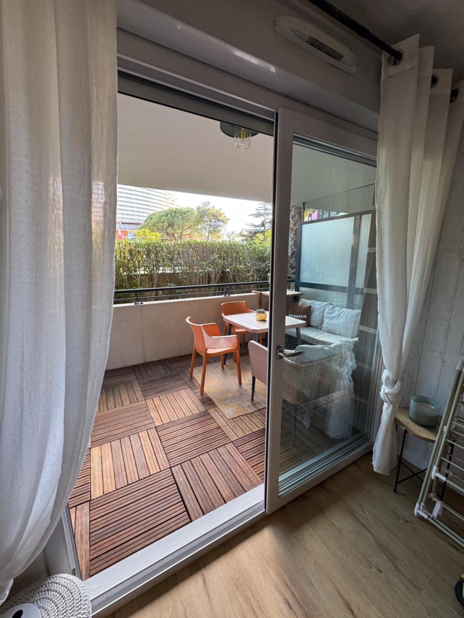 L'Appart Ideal Famille, Terrasse, Piscine, Plage Villeneuve-Loubet Buitenkant foto